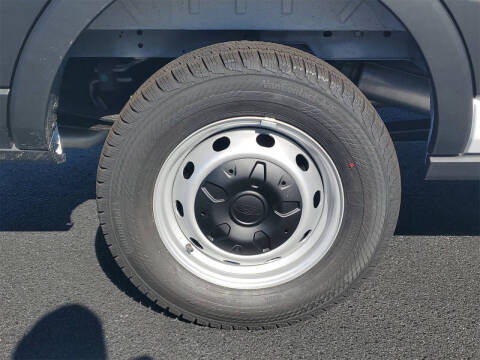 2025 Ford Transit 250