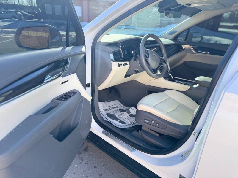 2020 Cadillac XT6 Premium Luxury