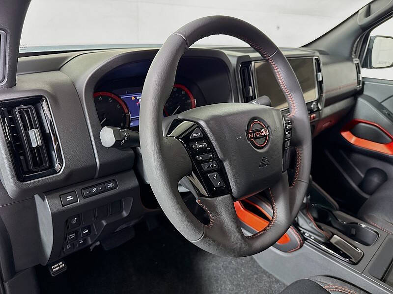 2025 Nissan Frontier