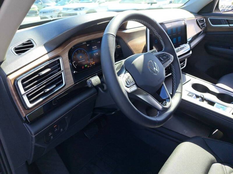 2026 Volkswagen Atlas SE