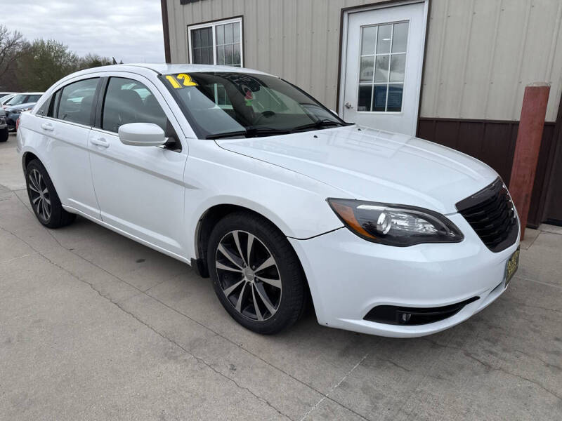 2012 Chrysler 200 S