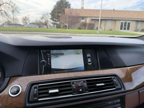 2012 BMW 5 Series 550i xDrive