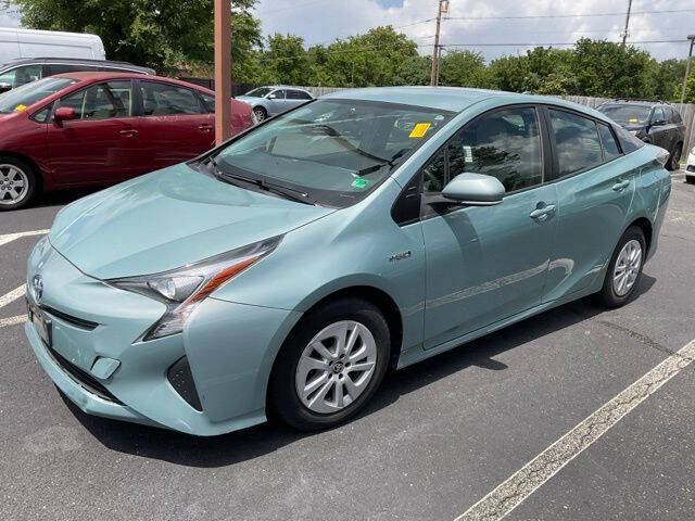 2016 Toyota Prius Two