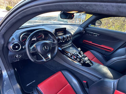 2017 Mercedes-Benz AMG GT