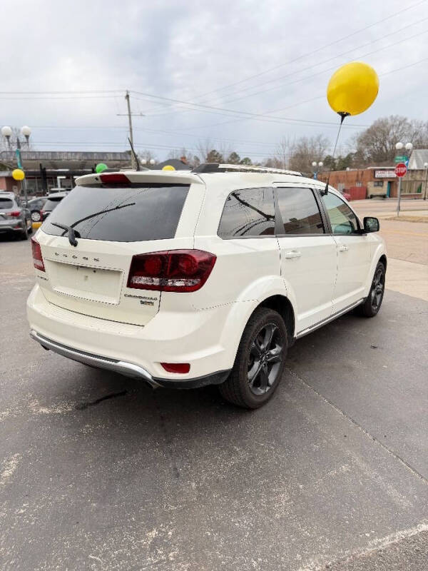 2019 Dodge Journey Crossroad