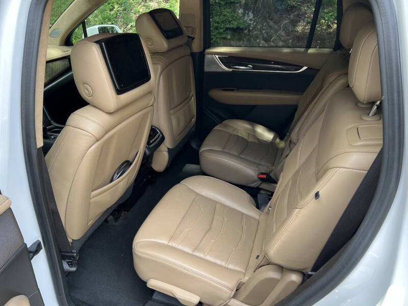 2020 Cadillac XT6 Premium Luxury