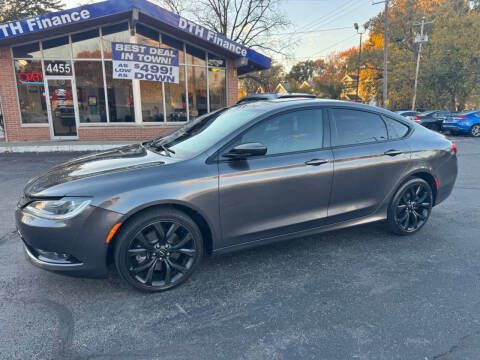 2015 Chrysler 200 S