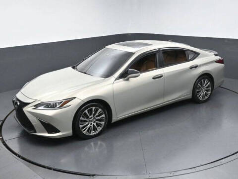 2019 Lexus ES 300h