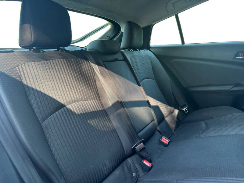 2016 Toyota Prius Two