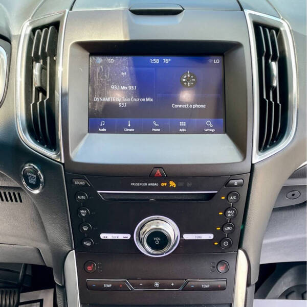 2019 Ford Edge Titanium