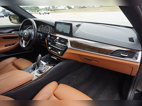 2017 BMW 5 Series 540i