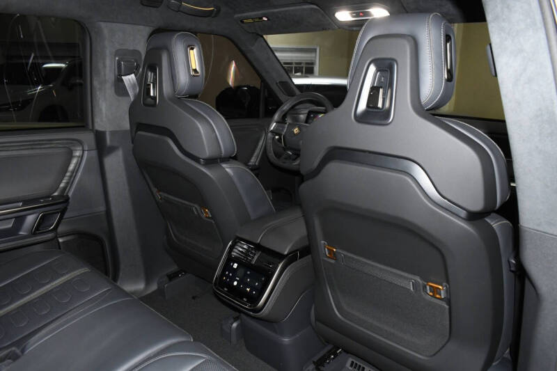 2022 Rivian R1S Launch Edition