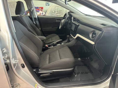 2016 Scion iM