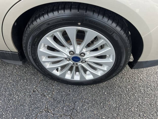 2018 Ford C-MAX Hybrid SE