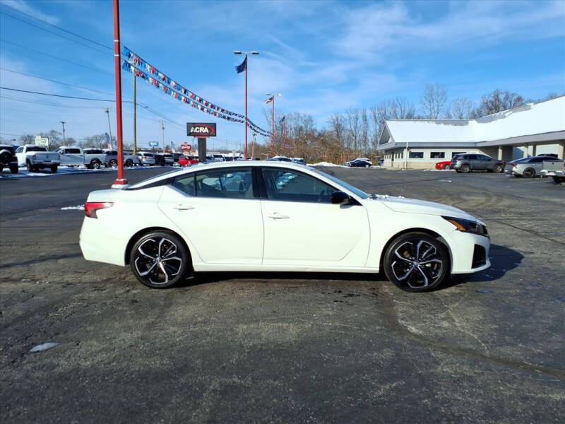 2024 Nissan Altima 2.5 SR