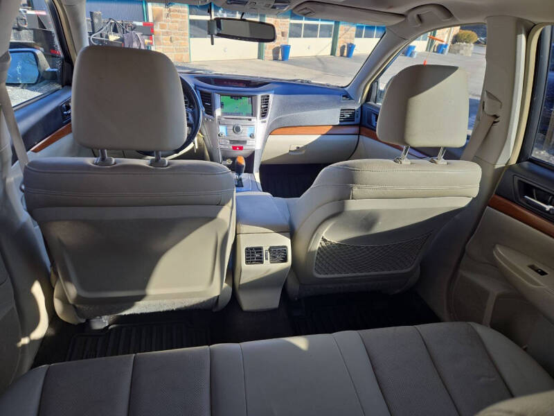 2013 Subaru Outback 2.5i Limited