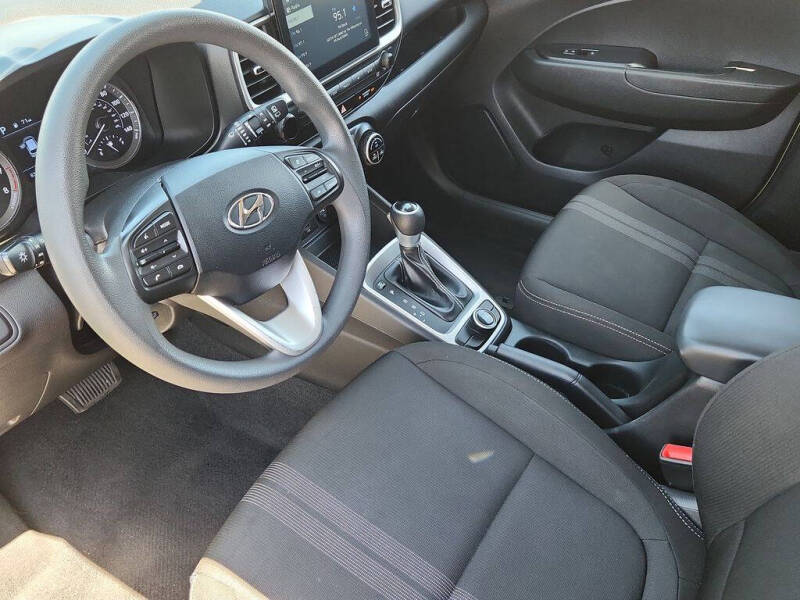 2020 Hyundai Venue SEL