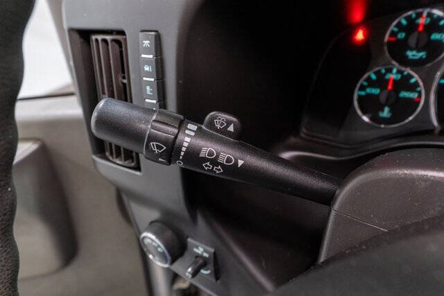 2017 GMC Savana 2500