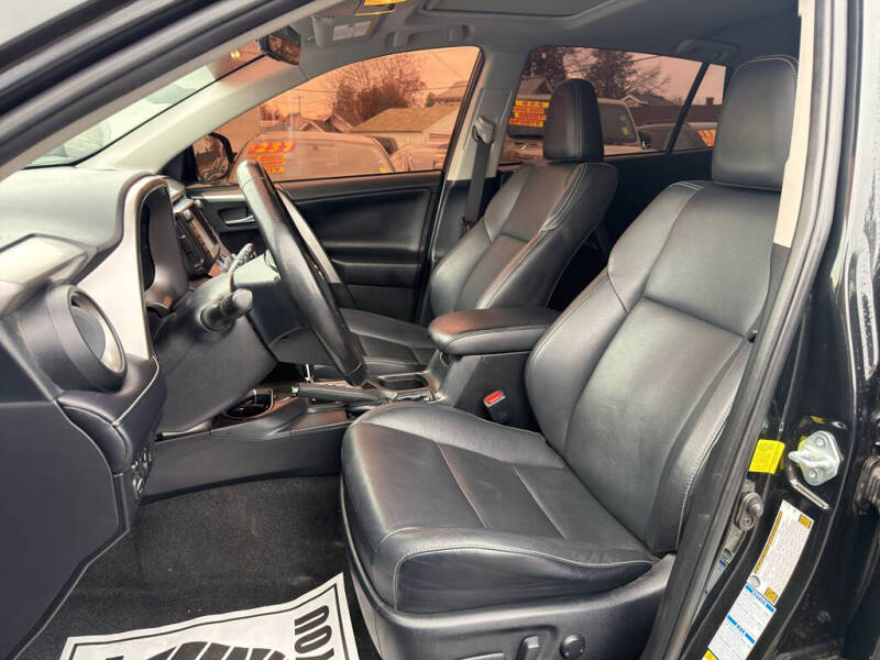 2017 Toyota RAV4 Hybrid Limited