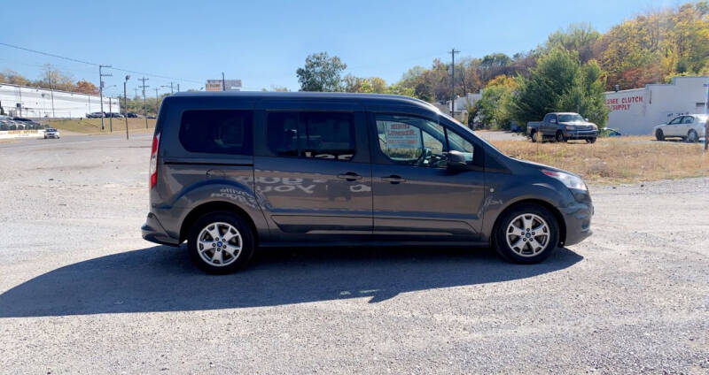 2016 Ford Transit Connect XLT photo 4