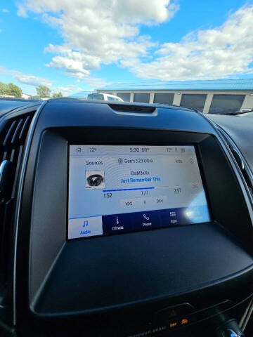 2020 Ford Edge SE