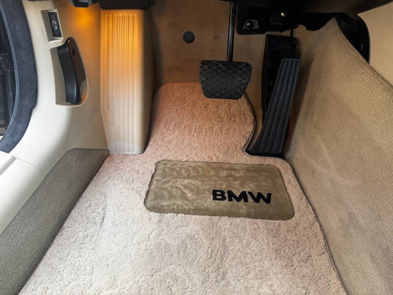 2001 BMW 3 Series 325Ci