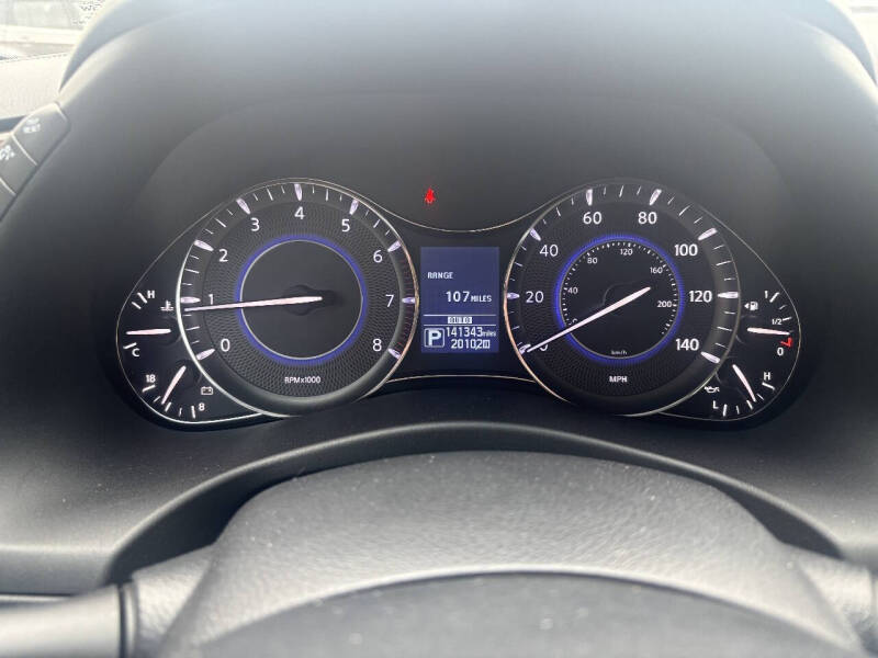 2017 Infiniti QX80