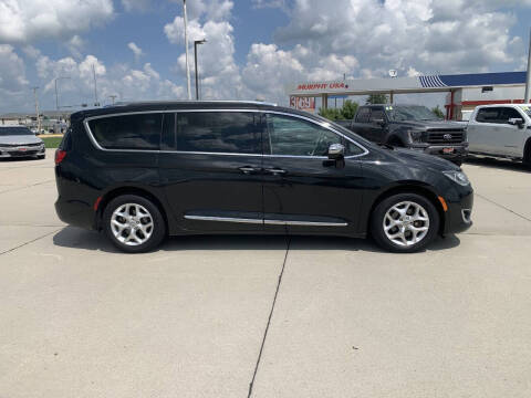 2020 Chrysler Pacifica Limited