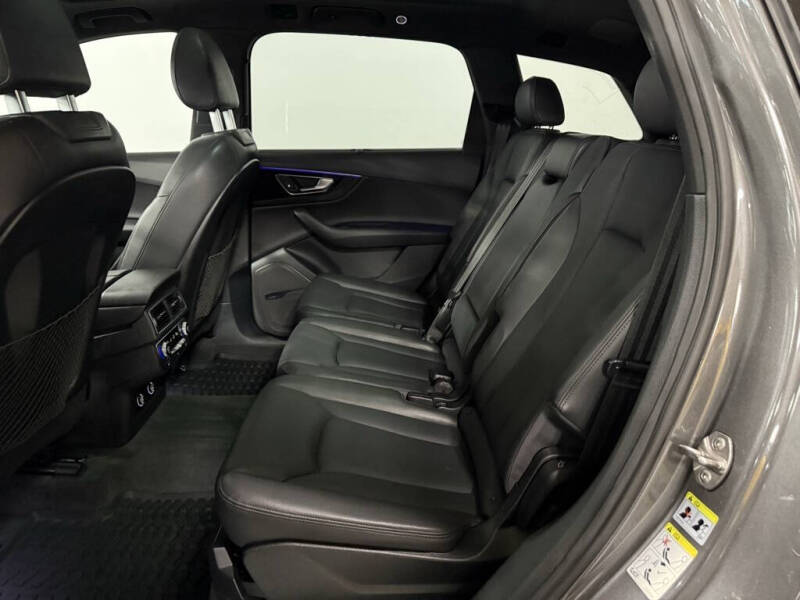 2019 Audi Q7 quattro Prestige 55 TFSI