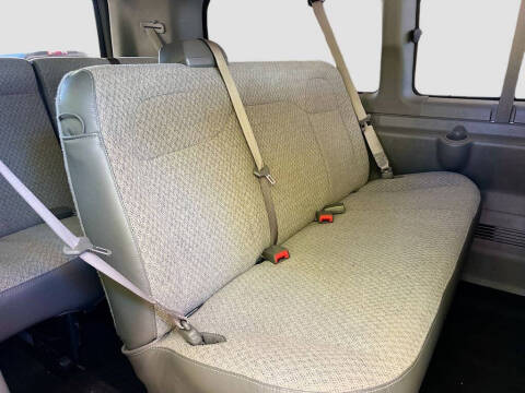 2022 Chevrolet Express LS 2500