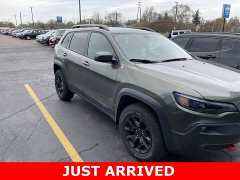 2020 Jeep Cherokee for sale at MATTHEWS HARGREAVES CHEVROLET in Royal Oak MI