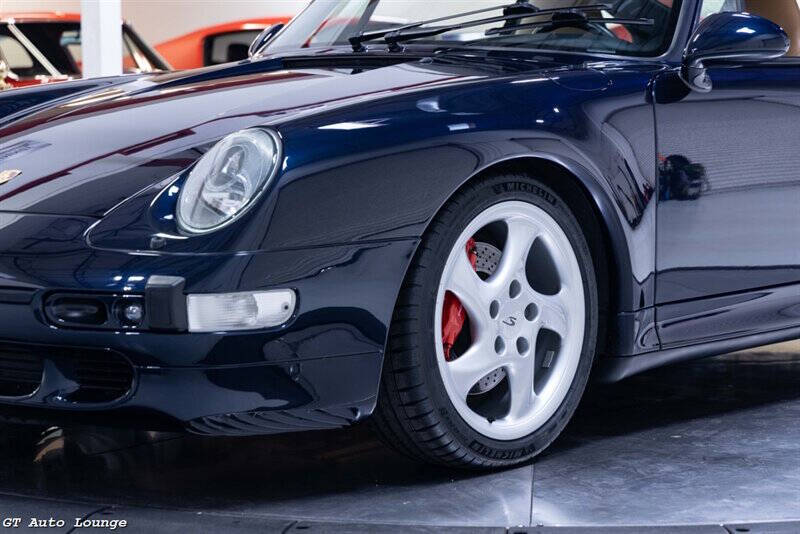 1996 Porsche 911 25
