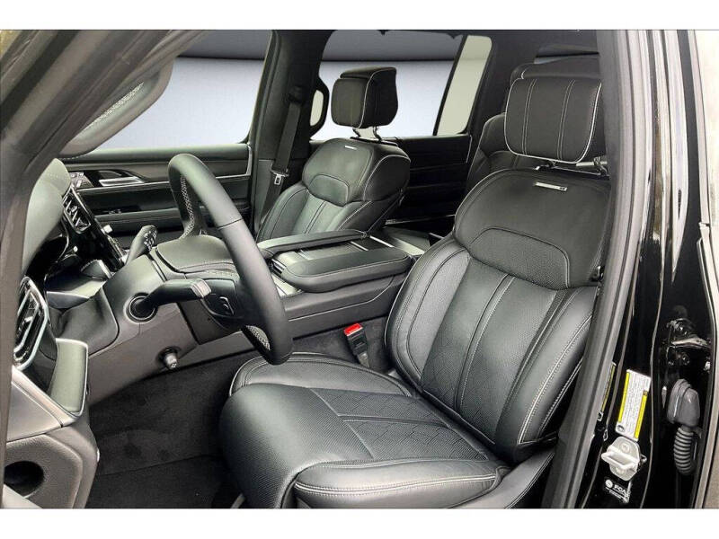 2025 Jeep Grand Wagoneer Obsidian