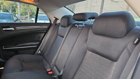 2019 Chrysler 300 Touring