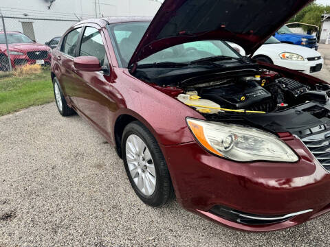 2013 Chrysler 200 LX