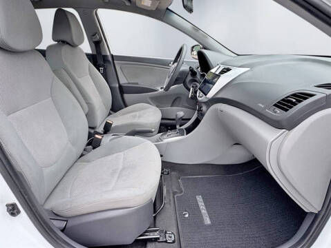 2014 Hyundai Accent GS
