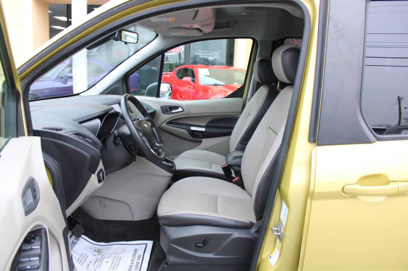 2015 Ford Transit Connect XLT