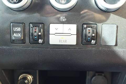 2014 Toyota Sequoia Platinum