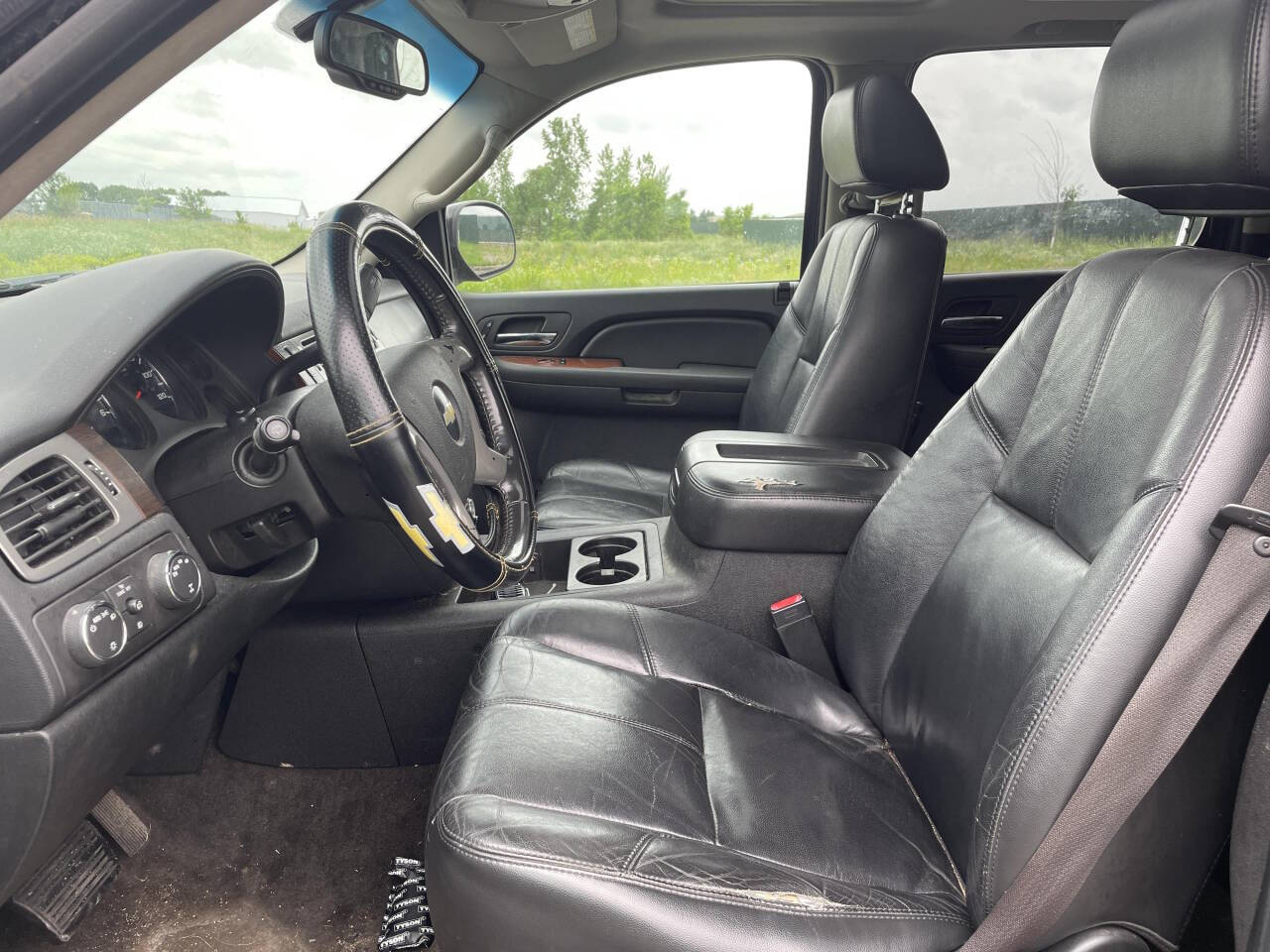 2009 Chevrolet Suburban for sale at Twin Cities Auctions in Elk River, MN