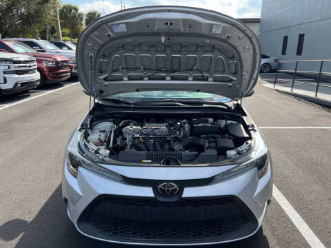 2022 Toyota Corolla LE