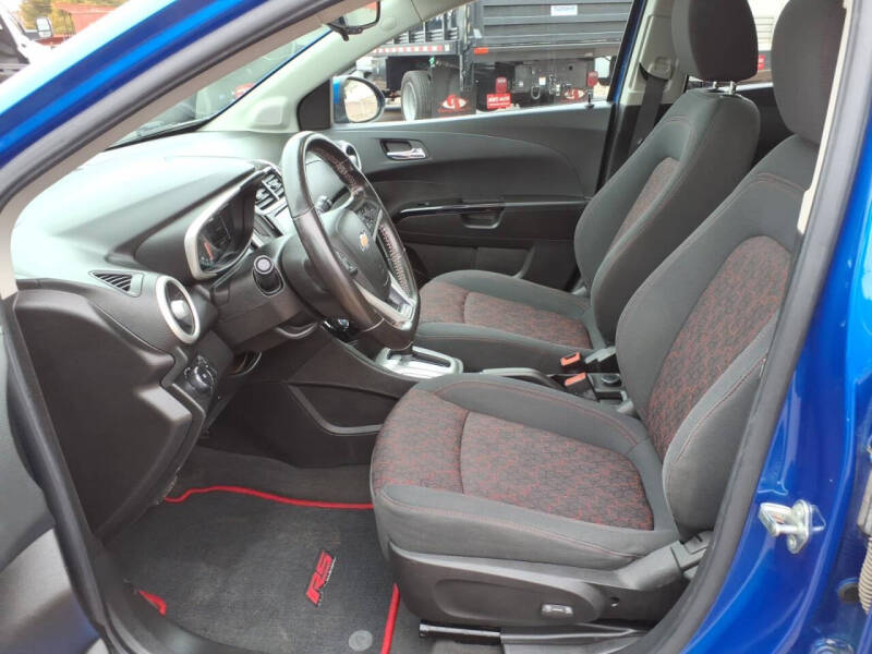 2017 Chevrolet Sonic LT Auto