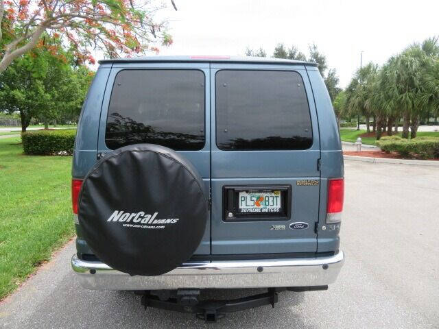 2014 Ford E-Series E-150 XLT