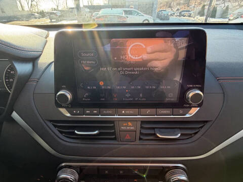 2019 Nissan Altima 2.5 SR