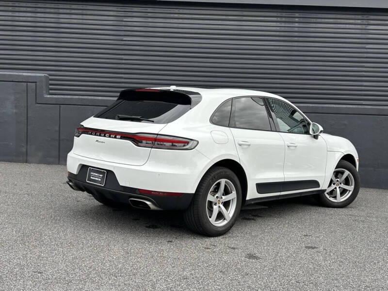 2020 Porsche Macan