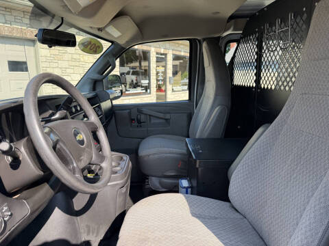2016 Chevrolet Express 2500