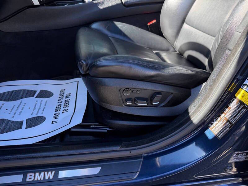 2012 BMW 5 Series 550i xDrive Gran Turismo