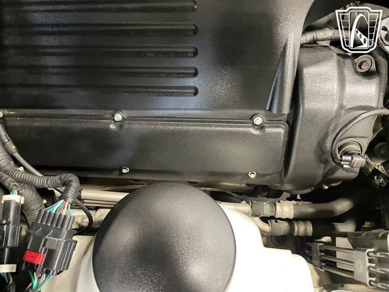 2003 Ford Thunderbird