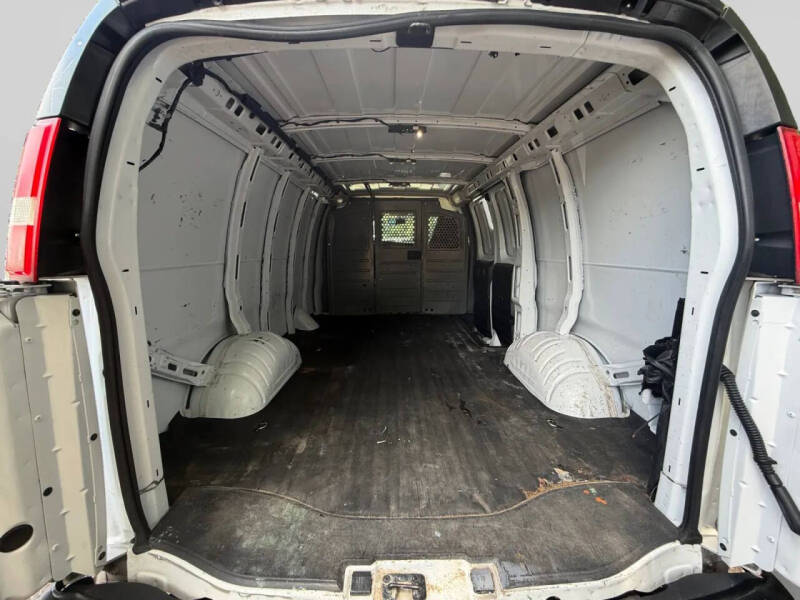 2020 Chevrolet Express 2500