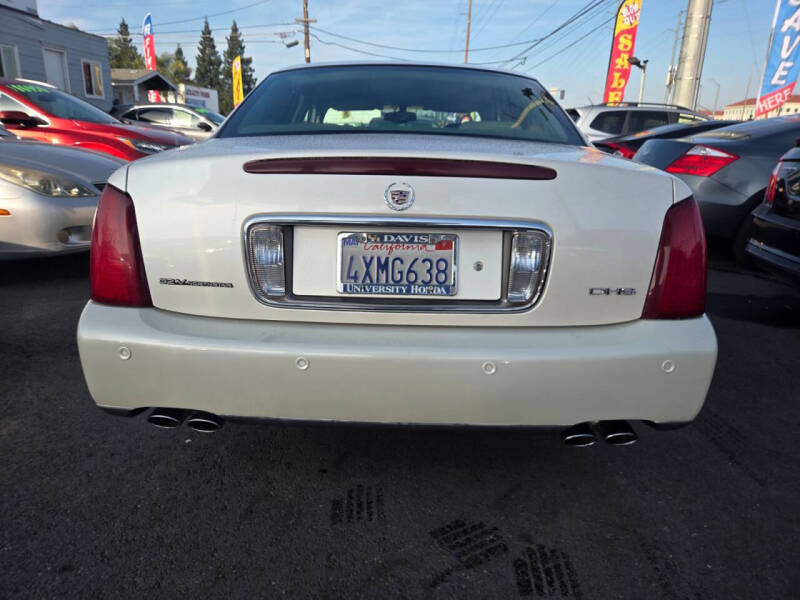 2002 Cadillac DeVille DHS