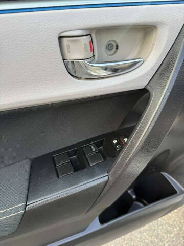 2015 Toyota Corolla LE Plus